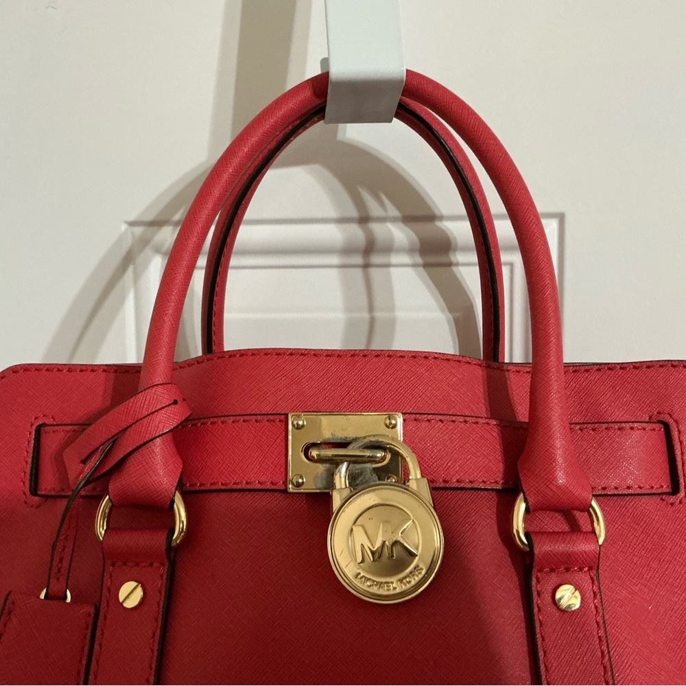 Elegant Red Michael Kors Handbag - Picture 4 of 16